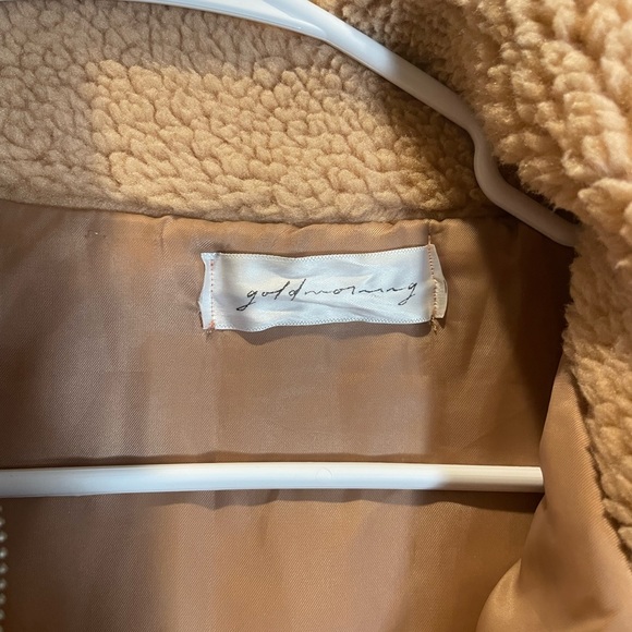 Goldmorning Oversized Teddy Jacket - Picture 3 of 3